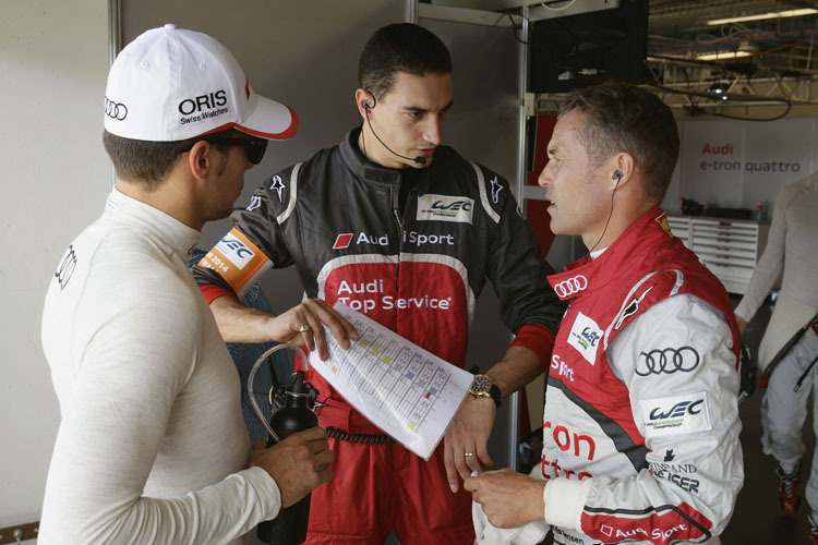 Wilson-Clarke (Mitte) wechselt zu Porsche