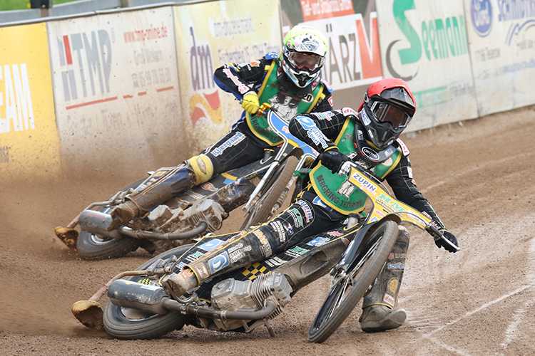 Erik Bachhuber (vorne) erbte Vater Stefans Talent