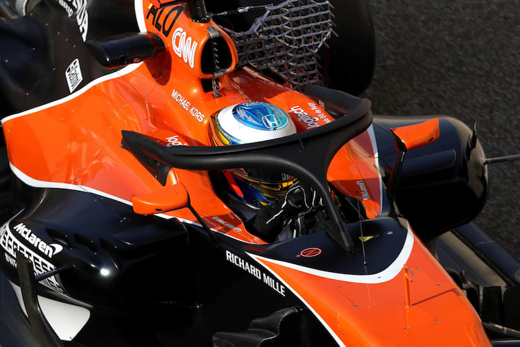 Fernando Alonso beim Abu-Dhabi-Test mit Halo