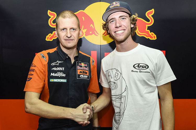 Teamchef Aki Ajo mit dem Südafrikaner Darryn Binder