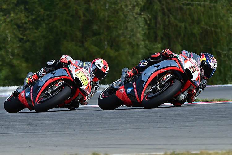 Stefan Bradl und Alvaró Bautista spornen sich gegenseitig an