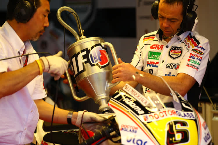 Die Factory-Maschinen dürfen 2014 und 2015 20 Liter pro Rennen verbrauchen