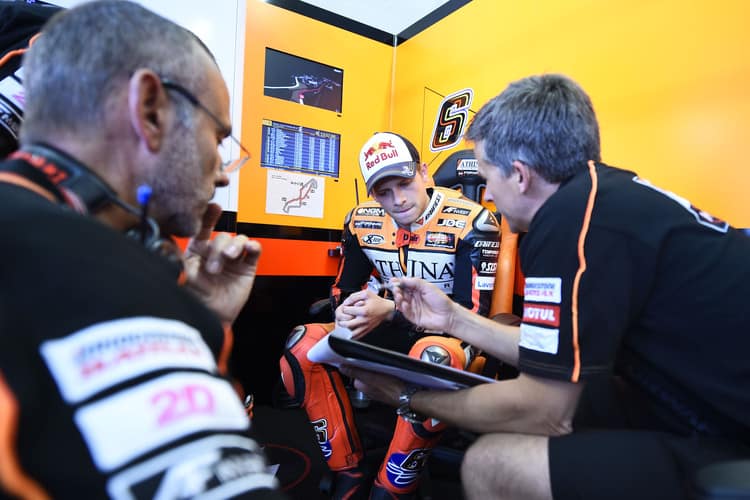 Stefan Bradl in der Forward-Box mit Dirk Debus (links) und Tex Geissler