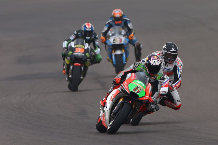 Im Rennen: Stefan Bradl (6) vor Redding, Smith und Rabat
