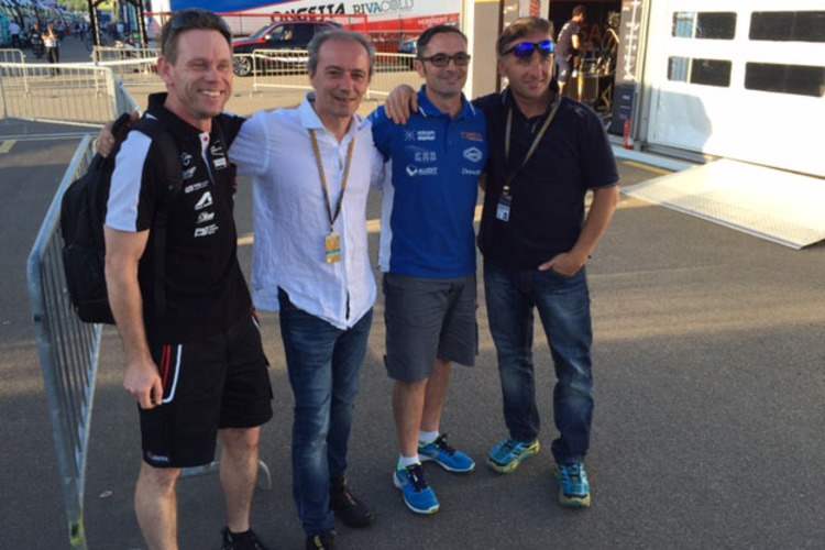 Treffen der Haudegen: Peter Öttl, Luca Cadalora, Gabriele Debbia und Alex Gramigni