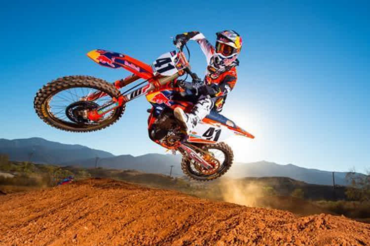 HRC trennt sich von Trey Canard 