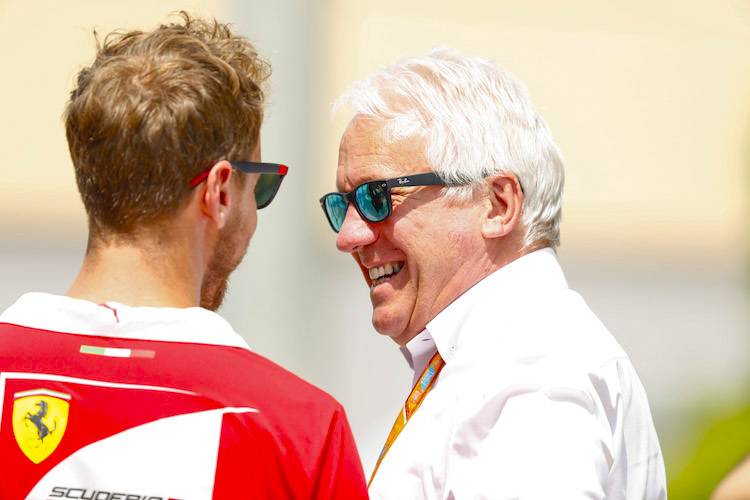 Sebastian Vettel und Charlie Whiting