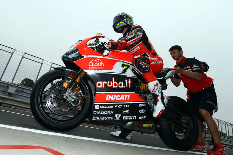 Chaz Davies führte die Ducati Panigale auf Phillip Island fast zum Sieg