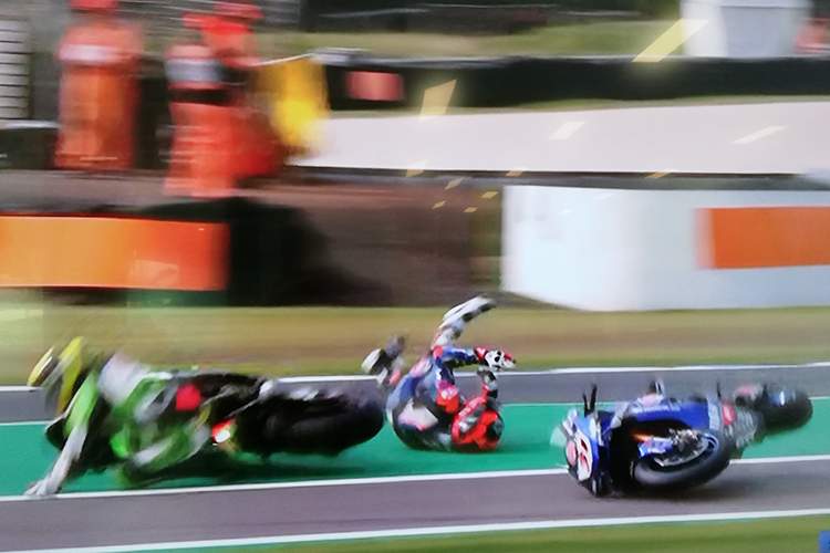 Lorenzo und Pedrosa kollidierten und räumten Dovizioso ab