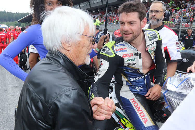 Red Bull Ring 2019: Cal Crutchlow am Startplatz mit Bernie Ecclestone