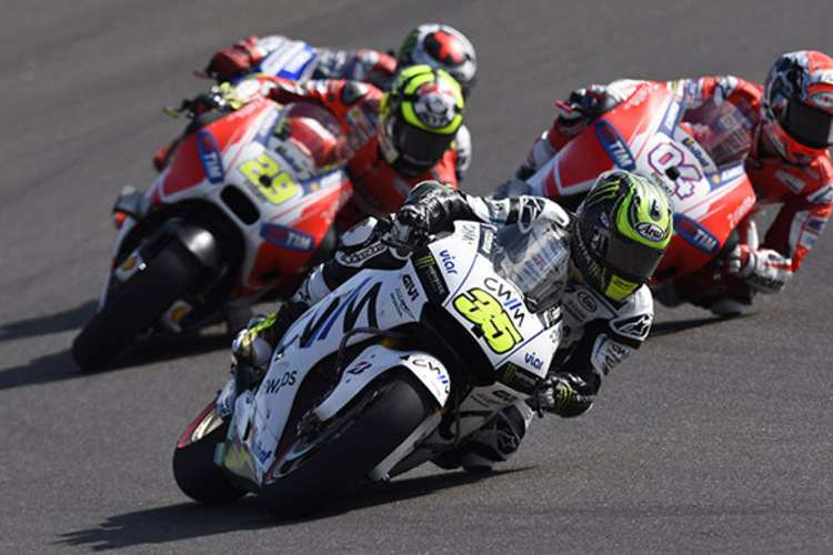 Cal Crutchlow im Rennen vor Iannone (29), Dovizoso (04) und Lorenzo