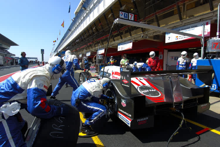 Im Jahre 2008 gewann ein Peugeot 908 beim LMS-Rennen in Barcelona