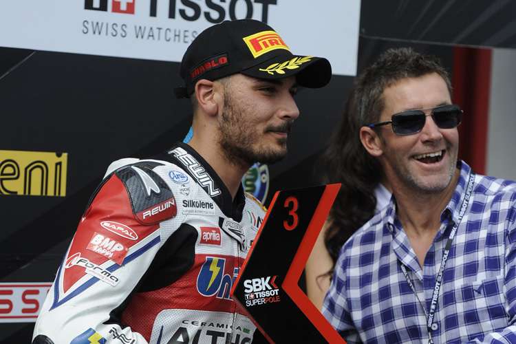Davide Giugliano (li.) wird nicht von Troy Bayliss ersetzt