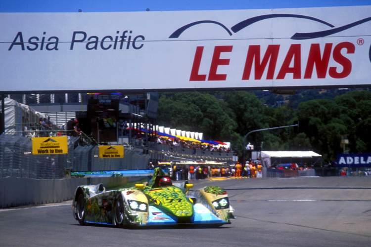 Legenden-Design: Der Audi R8 LMP900 im Crocodile-Look