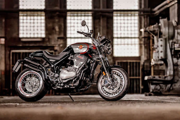 Die Horex VR6 Regina