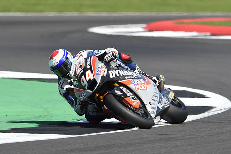 Jake Dixon auf der Suter des Intact-Teams