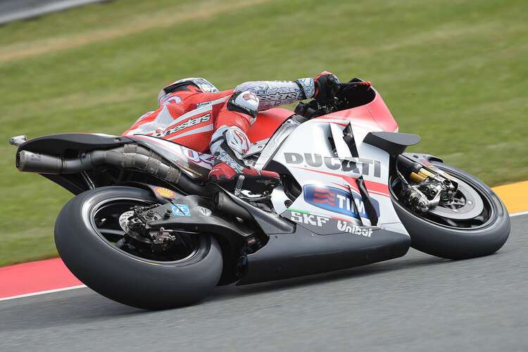 Andrea Dovizioso auf der Ducati GP15