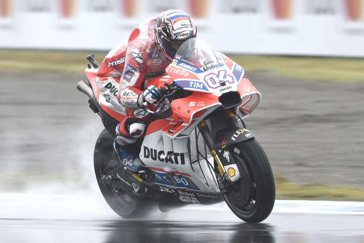 Andrea Dovizioso im Regen 