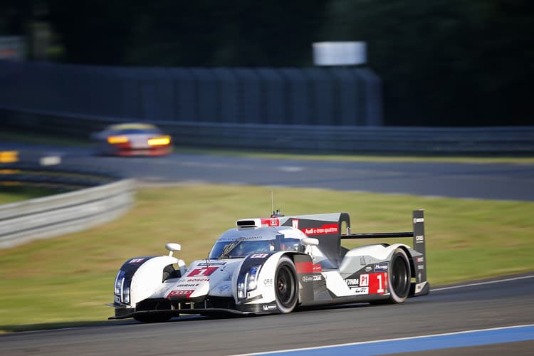 Audi führt mit Kristensen/Di Grassi/Gené