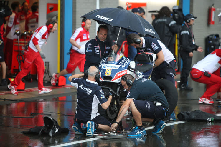 Für das zweite Rennen entschied sich Avintia Ducati für einen anderen Hinterreifen