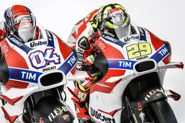 Andrea Dovizioso und Andrea Iannone auf der Ducati für 2016