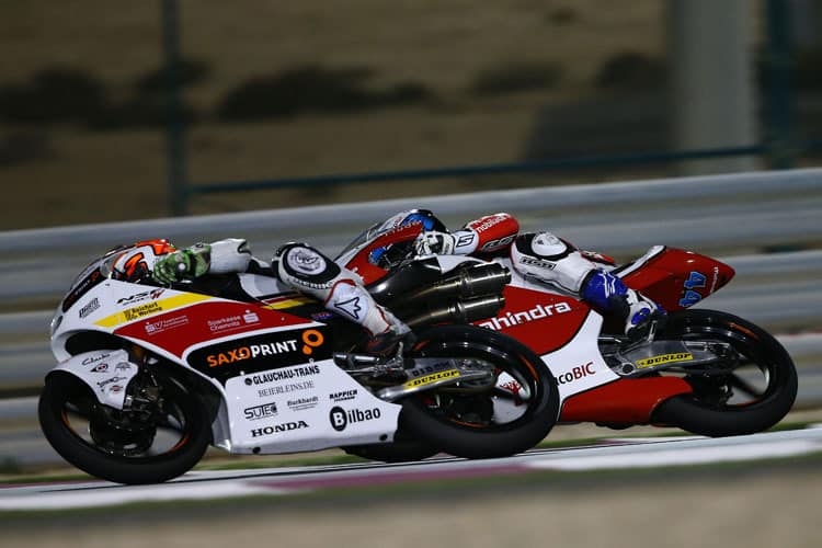 Duell um Rang 3: Efren Vazquez (vo.) bezwang Mahindra-Fahrer Miguel Oliveira