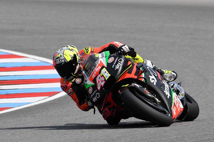 Freut sich auf den sonnigen Sonntag: Aleix Espargaró