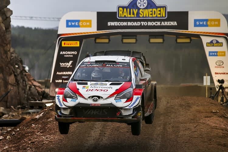 Elfyn Evans im Sprung zum Sieg und Tabellenspitze