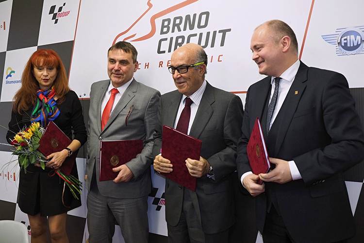 Von links: Ivana Ulmanova, Petr Vokral, Carmelo Ezpeleta und Michal Hasek