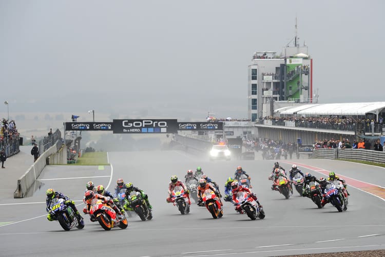 Start zum MotoGP-Rennen Sachsenring 2016: Bleibt der WM-Lauf im Freistaat Sachsen?