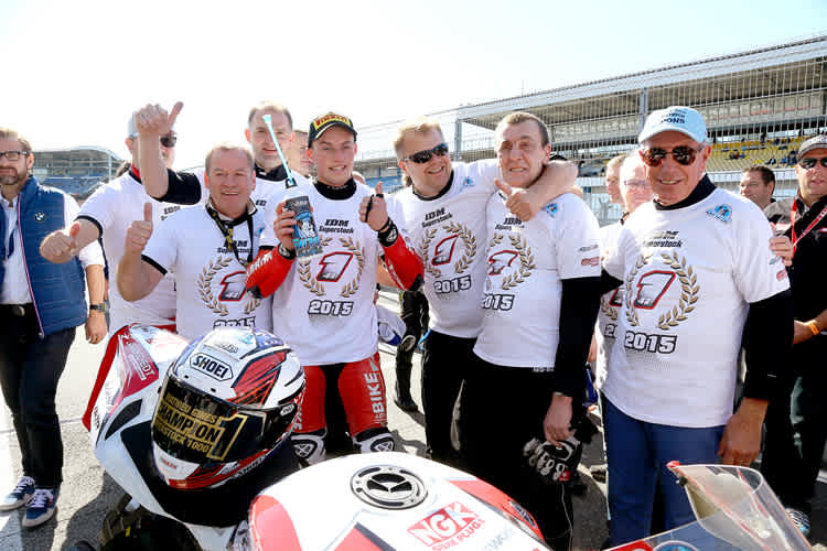 Die Truppe vom Team Fast Bike Service schaffte es bis zum Gewinn der IDM Superstock