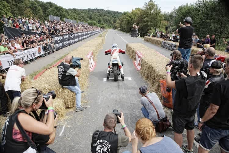 Achtelmeilen-Sprint: Muss sein an einem Cafe-Racer-Event