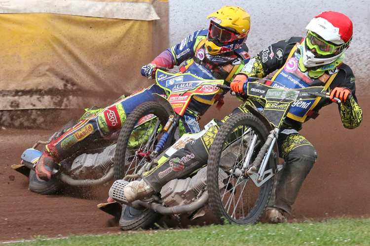 Daniel Gappmaier vor Przemyslaw Pawlicki 