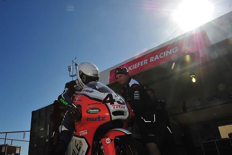 Luca Grünwald als Ersatzmann für Florian Alt mit dem Kiefer Team beim Australien-GP 2013