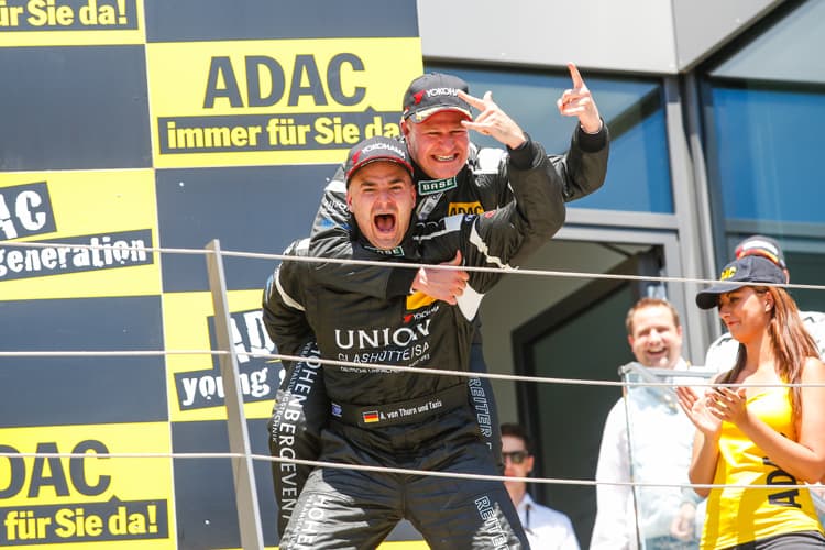 Grenzenloser Jubel bei von Thurn und Taxis und Enge