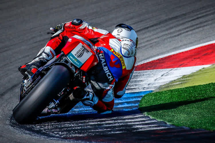 Jan Halbich vertraut auf Honda und auf Holzhauer