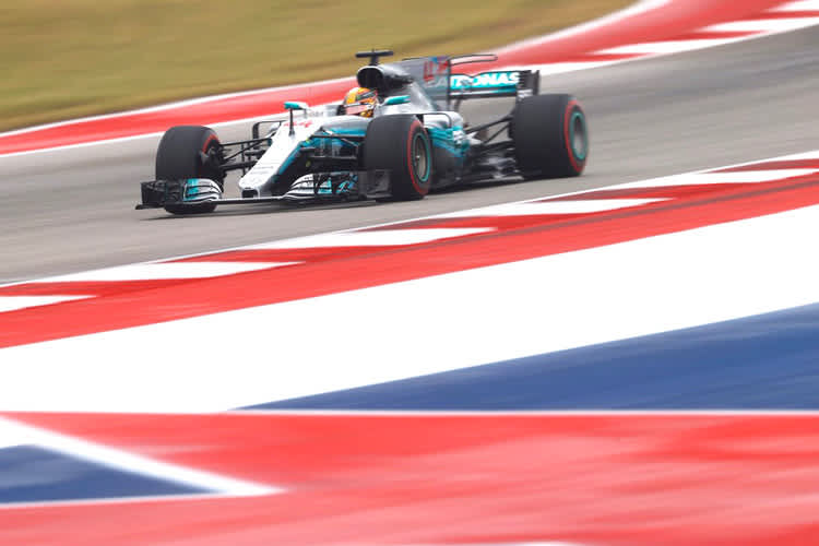 Lewis Hamilton hat alles unter Kontrolle