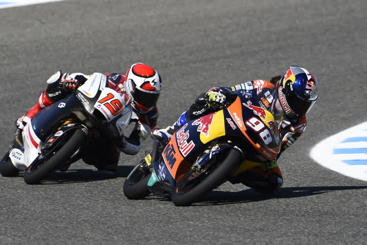 Karel Hanika (98, dahinter Tonucci) ging im Rennen leer aus