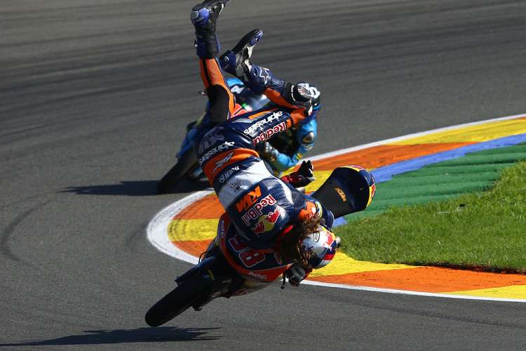 Das Finale in Valencia: Wieder ein Sturz von Hanika