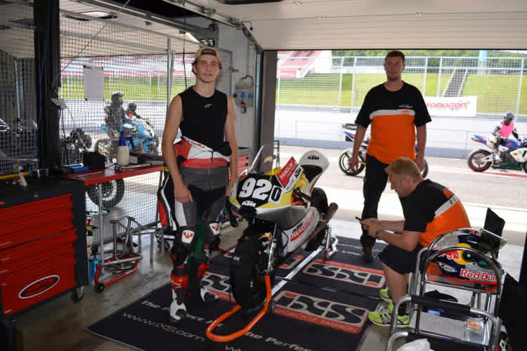 Karel Hanika beim Freudenberg-KTM-Test in Most