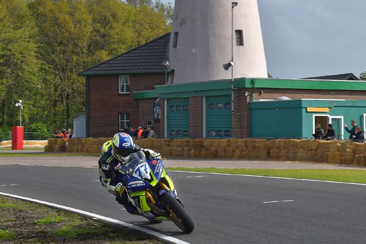 IRRC-Supersport-Vizemeister Thomas Walther in Hengelo 2017 