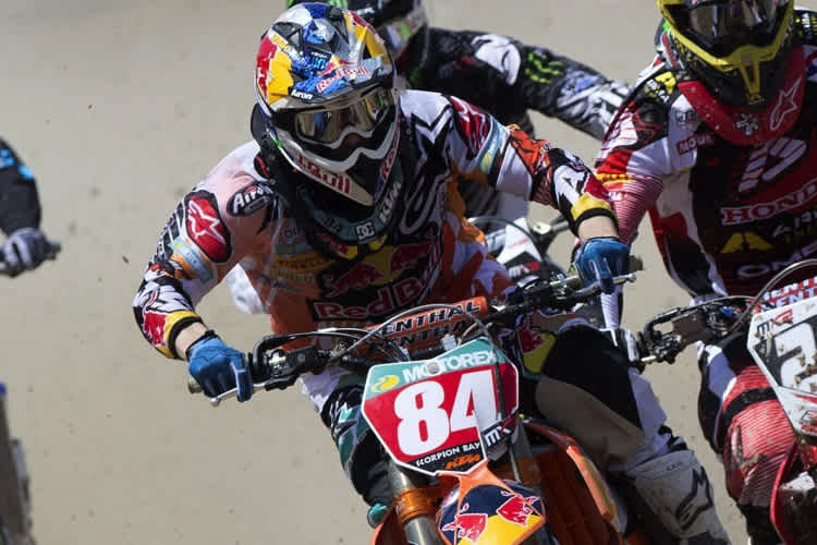 Jeffrey Herlings siegt in Lauf 1 in Spanien