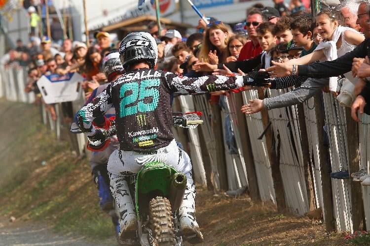 Clement Desalle klatscht ab