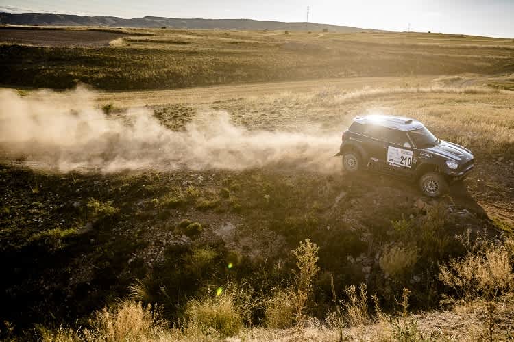 Mikko Hirvonen bei seiner Offroad-Premiere in Spanien