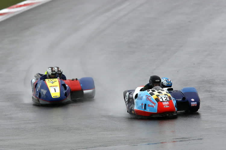 Das Duell um den Sieg, Hock noch vor Kretzer