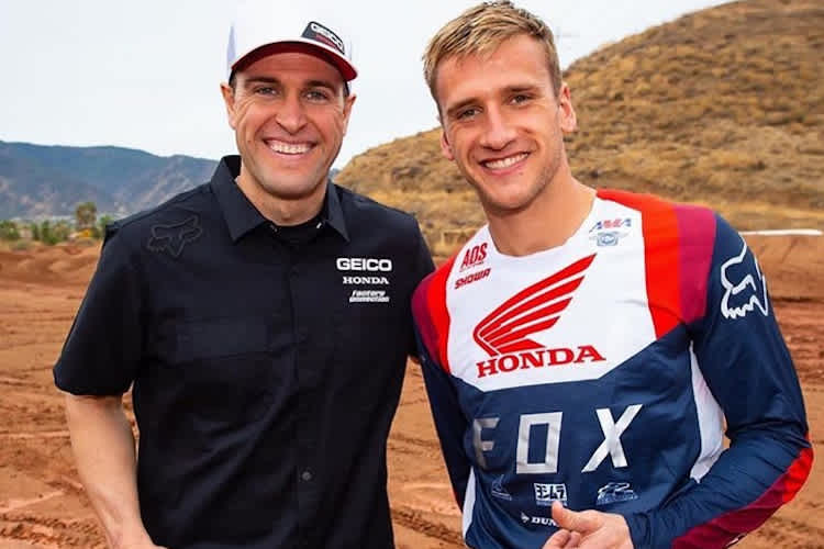 Ryan Dungey mit Ken Roczen: Beide sind jetzt auf der Seite der Roten