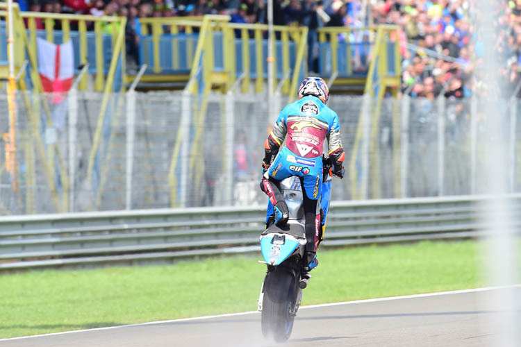 Wheelie: Sieger Jack Miller feierte seinen ersten MotoGP-Sieg nach Mass