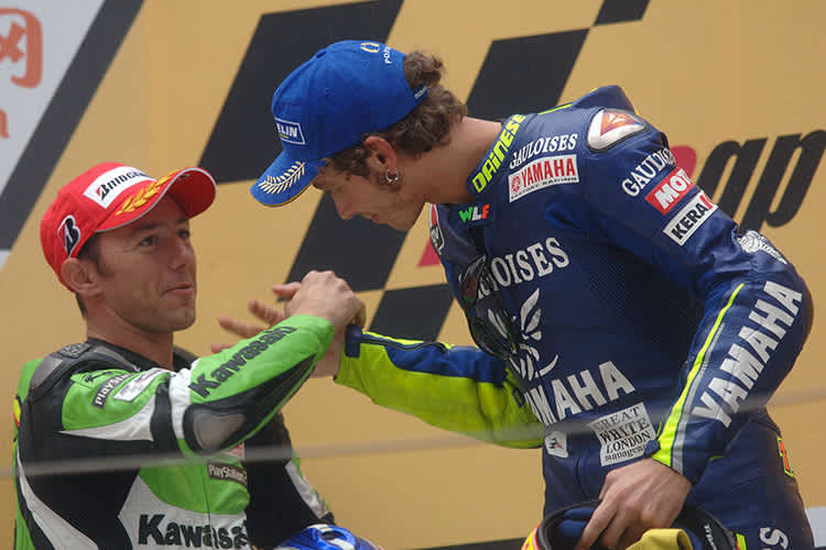 China 2005: Olivier Jacque mit Valentino Rossi
