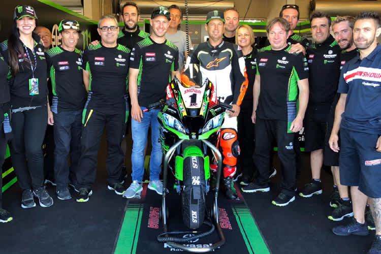 Die Kawasaki-Crew mit Jonathan Rea und Jeremy McGrath