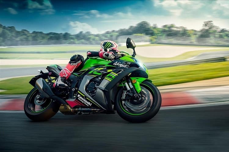 Kawasaki ZX-10R: Drehzahlfesterer Motor für mehr Tuningreserven, die im Standardmodell nicht genutzt werden
